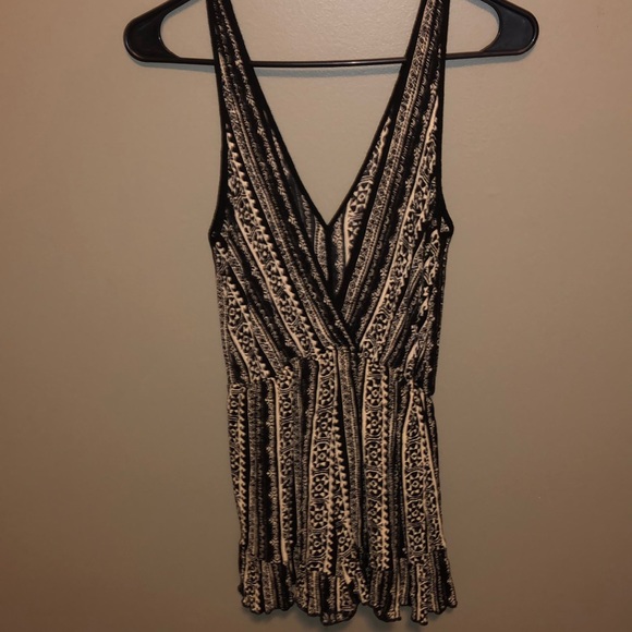Tribal pattern romper - Picture 2 of 4